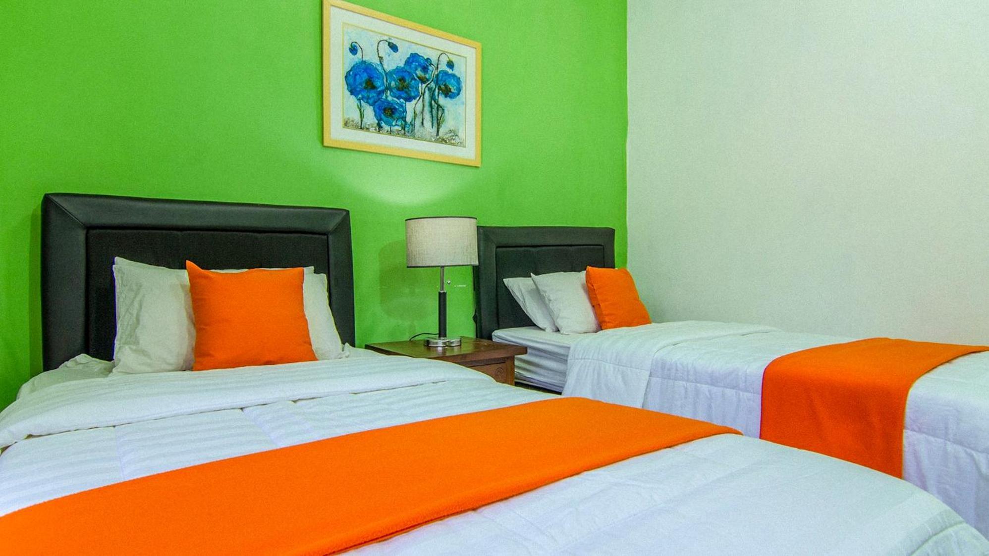 Ndalem Sarengat Apartment Yogyakarta Room photo