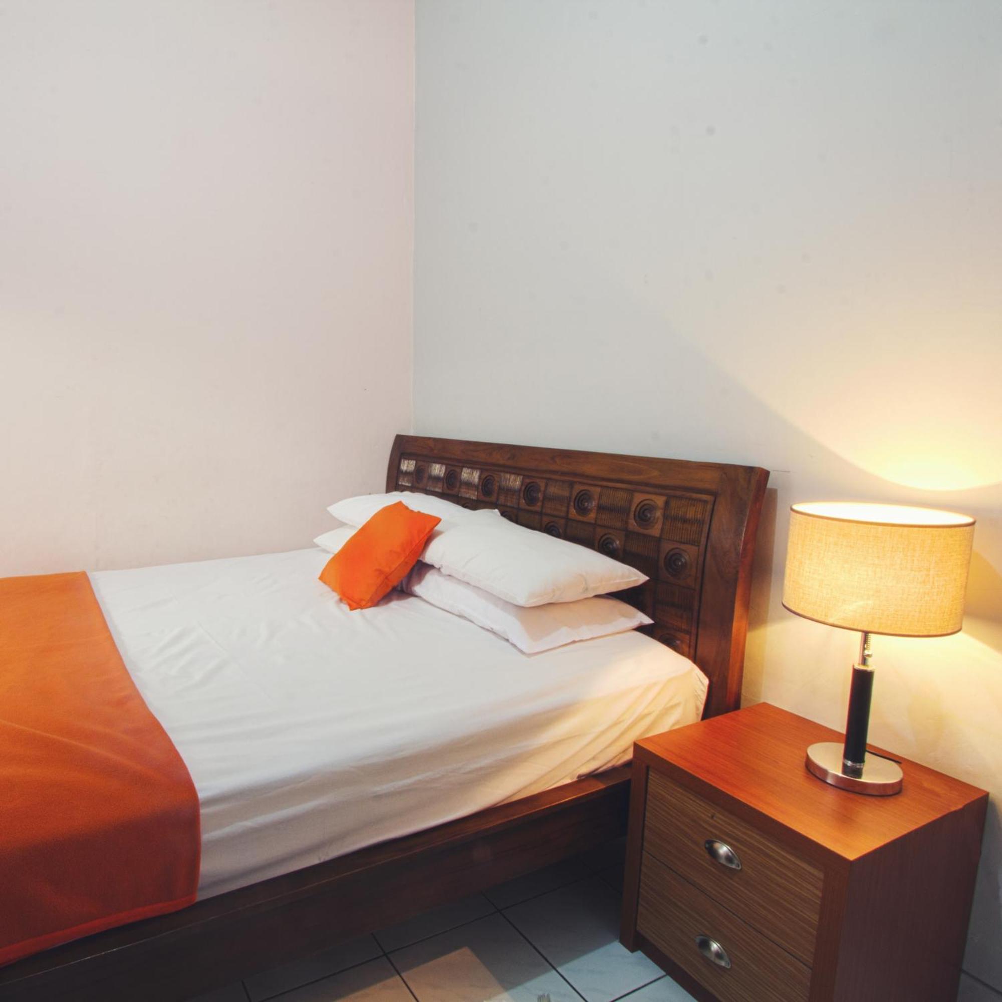 Ndalem Sarengat Apartment Yogyakarta Room photo